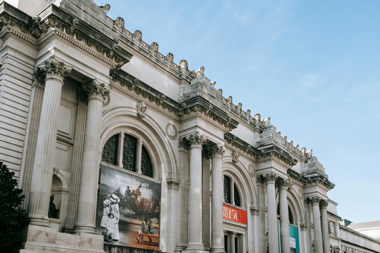 Facade of the Metropolitan Museum of Art in NYC, showcasing classic architectural design.
